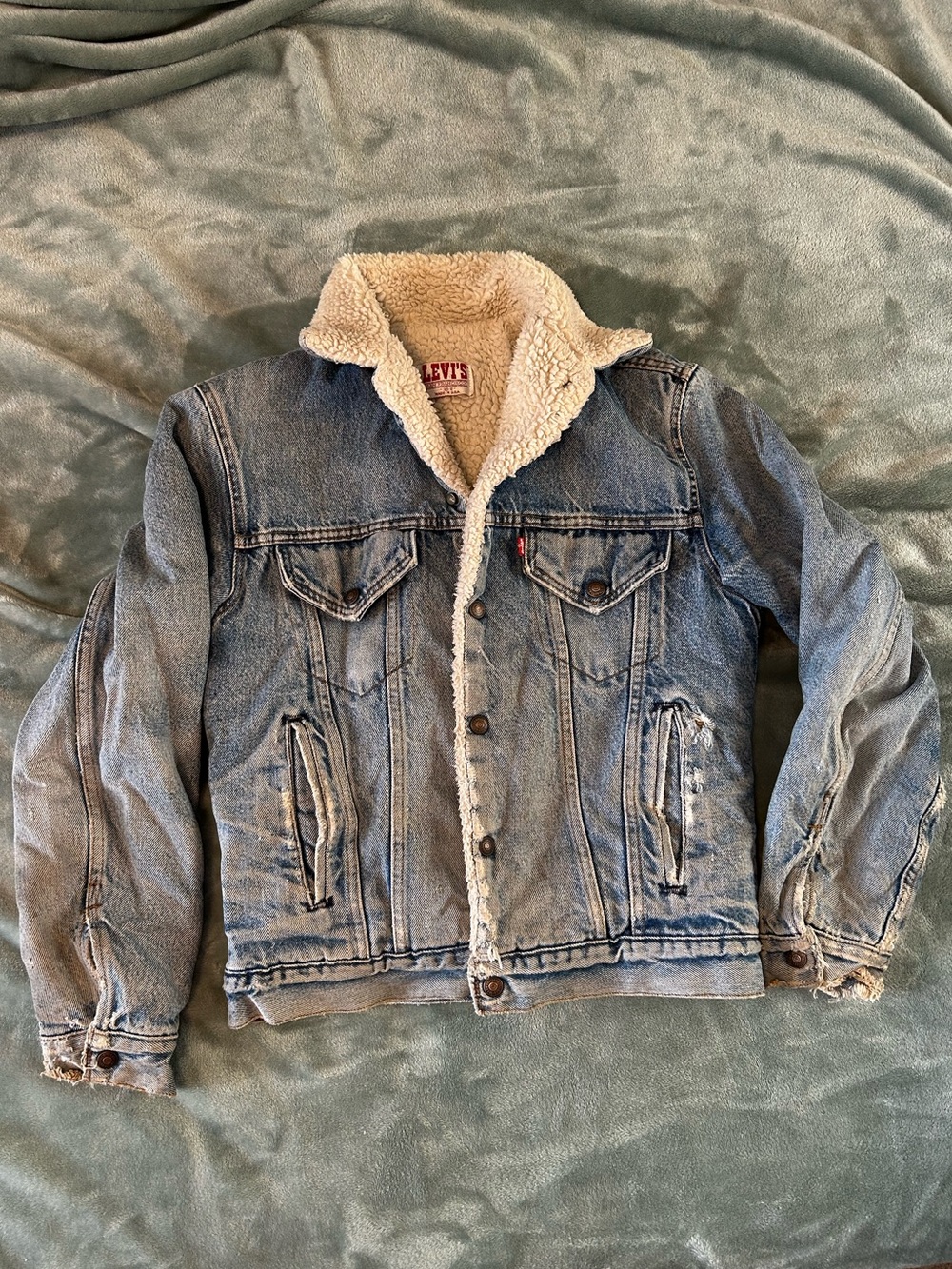 Levi's Light Blue Denim Sherpa Jacket with Cream Lining